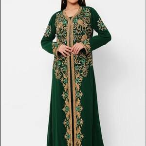 Abaya de luxe islamique de Dubaï avec perles dispersées caftan musulman robe de soirée à manches longues pour femmes - Product Image 2