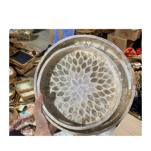Plateau en nacre incrusté de motifs floraux de luxe, artisanat fait main, décoration intérieure élégante - Dimensions réglables de 15 cm à 100 cm - Product Image 4