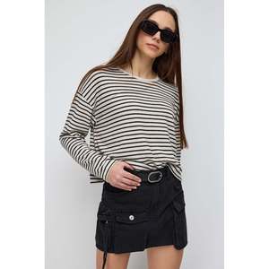 Blusa Casual con Cuello Redondo, Mangas Cortas, Tacto Suave, Estilo Básico, Tela de Poliéster de 220g, Logotipo Frontal - Product Image 3