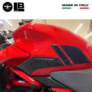 Protezioni Laterali per Serbatoio Supersport 950 2021-2024 - Product Image 4