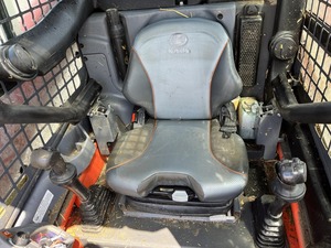 2023 Kubota SSV75 Minicargadora-Potente caja de cambios de motor diésel de 74HP Cargador compacto de alta eficiencia para trabajo pesado - Product Image 6