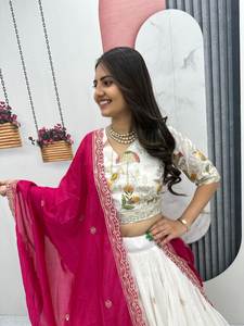 Ethnic Elegance! Celeb Inspired Vichitra Silk Fabric Bridal Lehenga Choli with Heavy Work with Free Shipping Worldwide <b>For</b> <b>Sale</b> - Product Image 6