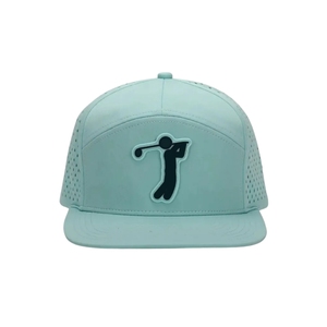 Casquettes de golf imperméables et respirantes, fabriquées directement en usine, avec trous découpés au laser, séchage rapide, performance, 7 panneaux, avec logo en caoutchouc personnalisé - Product Image 1