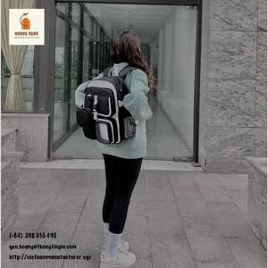 Sac à dos noir unisexe imperméable 100% polyester conçu compartiment pour ordinateur portable sacs d'étudiant Fabriqué au Vietnam - Product Image 2