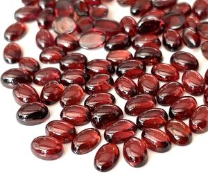 โกเมนสีแดงธรรมชาติทรงรี4x6มม. หลังแบน-พลอยโกเมนแบบหลวม - Product Image 1