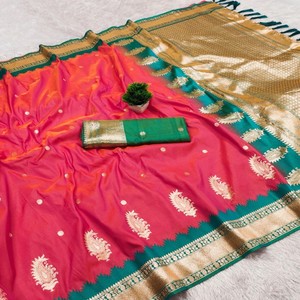 VASTRA COTTAGE Sari de Seda Banarasi Suave con Tejido Zari, Pequeños Motivos, Borde de Pallu con Rico Contraste, Diseño Tradicional - Product Image 3