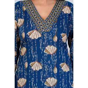 Ensemble Kurta en Chiffon Bleu Printemps/Été avec Encolure Brodée et Dupatta (Manches Trois-Quarts) - Product Image 2