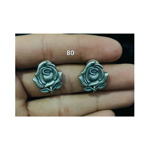 OM Fashion Studio alemán plateado Pave Stud Rosa flor pendientes ligero multifunción diseño clásico mujeres al por mayor - Product Image 1