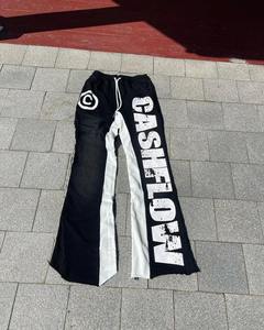 Pantalon de survêtement à rayures personnalisées, jambe large, imprimé arbre véritable, pantalon de survêtement évasé à double taille avec logo en sérigraphie pour hommes - Product Image 3