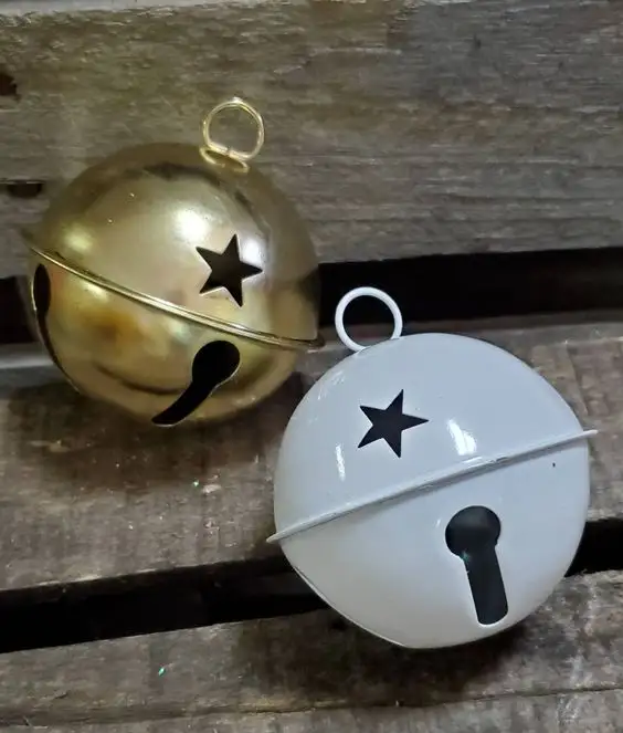 Oro e bianco di classe Jingle Bell stella progettato migliore qualità su misura all'ingrosso campana in ottone per la decorazione di natale