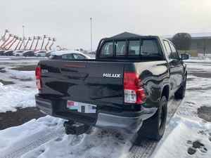 Hi Lux 2024 Doble Cabina Country 4X4 Sedán Usado, Caja de Cambios Automática, Volante a la Izquierda, Asientos de Cuero, Interior Oscuro, Motor 4.5L Euro - Product Image 3