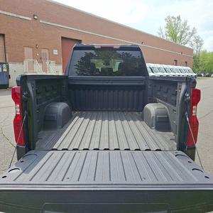 Chevrolet Silverado 1500 EcoTec3 5.3L V8 4x4 hautement équipée, automatique, camion de luxe, pack premium 2024 - Product Image 4