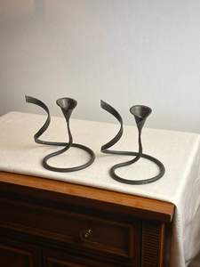 Porte-bougie de l'Avent polyvalent à 4 lumières en métal, plateau rond en fer noir, centre de table durable pour décorations de fêtes et restaurants - Product Image 6