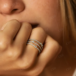 วงแหวนเพชรหลายแถว14K สีทองแบบปรับแต่งได้สำหรับผู้หญิงแหวนเพชรหลายสายสำหรับห้องปฏิบัติการ - Product Image 6