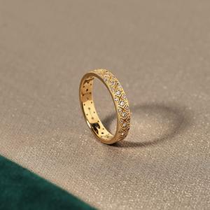 แหวนหมั้นเพชรทรงกลมบางแบบเกลียวทองคำ 18k เพชรเลี้ยงในห้องปฏิบัติการ ดีไซน์หรูหรา แหวนแต่งงานทันสมัย เครื่องประดับแฟนซีสำหรับผู้หญิง - Product Image 2