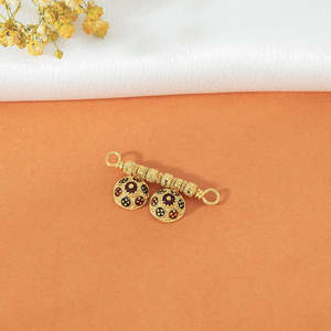 Pendentif Mangalsutra en or Kusuma Watimani - Style religieux - Product Image 1
