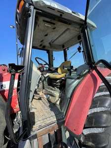 Tractor Massey Ferguson 5445 de 2006: Rendimiento Comprobado con Potencia Versátil - Product Image 6