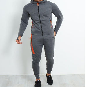Vente en gros de survêtements d'entraînement de jogging pour hommes personnalisés marque privée 2025 nouveau design à bas quantité minimale de commande - Product Image 1