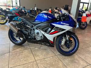 Mejor Precio, Motocicleta Deportiva GSX-R 600Z 2026, Edición 40 Aniversario - Product Image 2