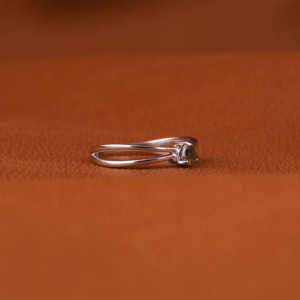 Anillo de Compromiso de Oro Sólido de 14 Quilates para Mujer con Diamante Natural Certificado de 0.5 Quilates, Engaste de Bisel Clásico y Moderno, Anillos Finos con Incrustaciones - Product Image 6