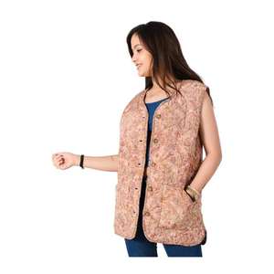 Veste en soie matelassée vintage de créateur faite à la main Bomber Coat sans manches pour femme avec gilet - Product Image 2