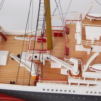 C117 - Maqueta de Barco Titanic de Cedro Pintado con Soporte de Exhibición, Artesanía de Madera para Decoración Rústica del Hogar, Suministros de Arte y Manualidades OMH