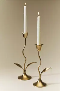 Portavelas Metálicos Creativos y Elegantes, Decoración de Comedor para Bodas de Estilo Europeo, Accesorios Decorativos en Dorado, Verde Natural - Product Image 4