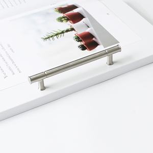 Poignée d'armoire moderne en alliage de zinc brossé à tube en T pour cuisine chambre commode meubles portes pour armoire tiroirs - Product Image 5