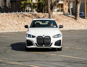 BMW Série 4 d'occasion en excellent état, modèle 2025 - Product Image 1