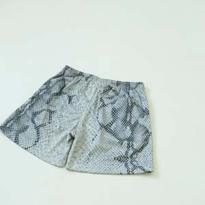 Pantalones cortos de malla de doble capa para hombre, transpirables, fitness y estilo informal para Baloncesto de invierno y Deportes de gimnasio - Product Image 5