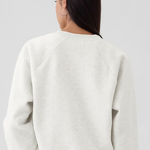 Sweat-shirt court pour femme, couleur unie, manches longues, logo personnalisé pour les acheteurs en gros, matière respirante, design 2026 - Product Image 5