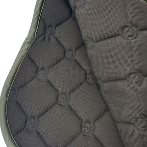 Meilleure vente de tapis de selle d'équitation de haute qualité nouvelle mode design élégant fabriqué au Pakistan coton rempli - Product Image 3
