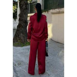 Ensemble deux pièces pour femmes en satin floral pailleté scintillant 10044 - Product Image 3