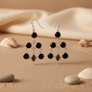 ต่างหูเงินแท้ 925 ประดับพลอยแบล็คออนิกซ์ ดีไซน์แบบโคมระย้า เครื่องประดับแฟชั่นสำหรับผู้หญิง - Product Image 1