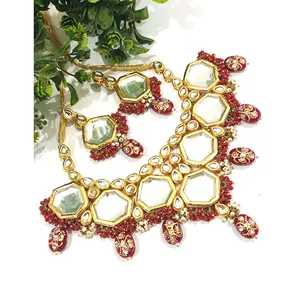 Ensemble de bijoux fins plaqué or 24 carats avec perles rouges et pierres Kundan, style vintage, en acier inoxydable, pour mariage et cadeau - Product Image 1