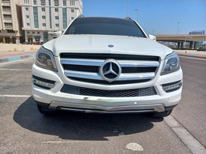 Usado Mercedes-Benz GL500 2015 AMG 4MATIC Turbo SUV con asientos de cuero Interior oscuro ACC AWD - Product Image 6