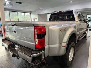 Nuevo Portaequipajes de Techo Metálico Izquierdo Oscuro R16 con Cámara para F-350 Super Duty Lariat Turbo Manual 2023 - Product Image 5