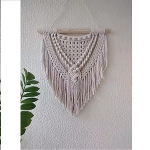 Tenture murale en macramé tissé à la main de haute qualité Art mural élégant et accessoires de décoration intérieure au prix de gros - Product Image 1