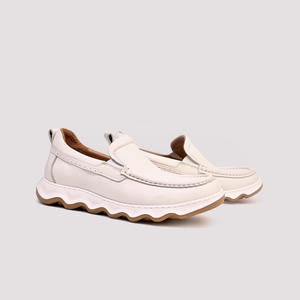 Chaussures de travail en cuir de vache durable avec doublure anti-odeur et absorption des chocs, chaussures décontractées pour hommes, chaussures de tous les jours - Product Image 2