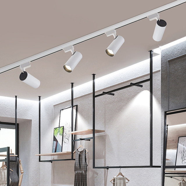 High CRI 90 Commercial LED Track Lights 30W COB Spotlights IP44 Rated 15-60 Beam Angle for Retail Stores Exhibition Lighting