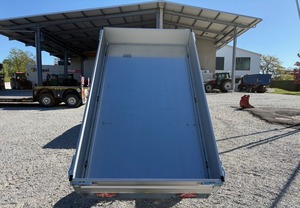 Reverse Tipper <b>Trailers</b> with Electric Pump - Product Image 5
