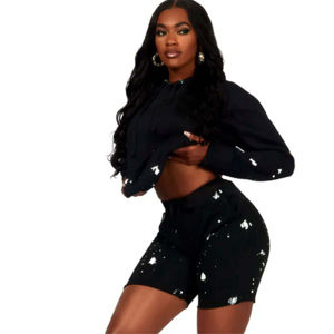 ชุดเสื้อยืดลำลองและกางเกงขาสั้นออกกำลังกายสำหรับผู้หญิง เหมาะสำหรับการออกกำลังกายและพักผ่อนในชีวิตประจำวัน พร้อมบริการพิมพ์ลายตามสั่ง - Product Image 1