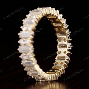 Anillo de Boda Clásico Unisex con Diamante Cultivado en Laboratorio de Primera Calidad, Corte Baguette, Certificado IGI, Personalizado, 2.71 CTW, Claridad VVS, Oro Amarillo, para Fiesta - Product Image 5