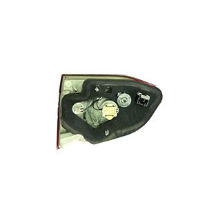 ไฟหยุดด้านหลังซ้ายรวมอยู่กับประตู PEUGEOT 308 SW 9678098080 (17>) - Product Image 2