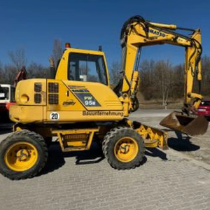 95R Komatsu PW - Product Image 1