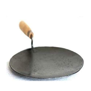 Cast-iron roti <b>tawa</b> at wholesale prices offers superior durability and enhances the authentic taste of traditional Indian bread - Product Image 3