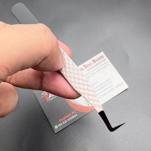 แหนบต่อขนตาปลอมปลายเรียว90องศาสีทองเปลือยปลายเรียวเรียบกันไฟฟ้าสถิตย์ความแม่นยำในการต่อขนตาแหนบสเตนเลสแบบกำหนดเองได้ - Product Image 4