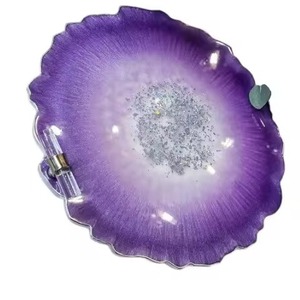 Élégant plateau de service en résine violette pour la décoration intérieure, parfait pour les cadeaux et les repas élégants avec une touche de design artistique moderne - Product Image 1