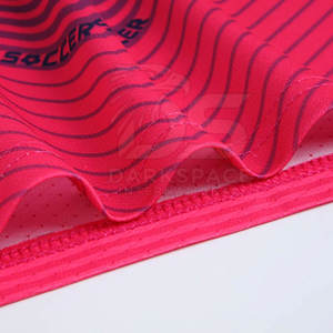 Uniforme de football personnalisé de haute qualité pour adultes respirant léger séchage rapide 100% tissu polyester couleurs personnalisées Service OEM - Product Image 5