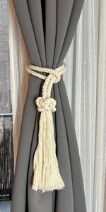 Abrazador de Cortina de Algodón Blanco con Nudo de Diamante y Borla, Elegante y Hecho a Mano - Product Image 2